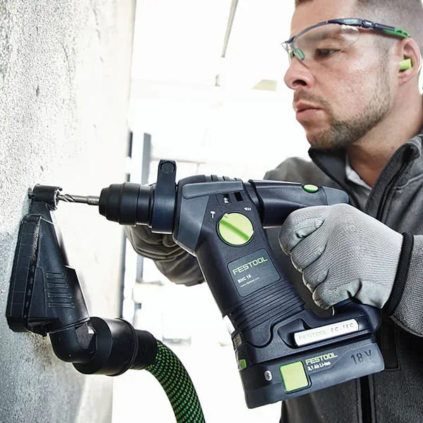 The Festool BHC 18 hammer drill with the D 27-BSD drilling dust nozzle