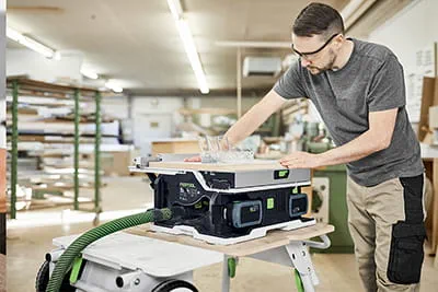 Achieve the precision of a panel saw while you are on the move with Festool's new CSC SYS 50 cordless table saw.