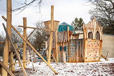 The carpenters from Starkholz specialise in building playgrounds