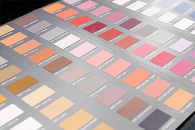 Tintelijn bietet eine große Palette verschiedener Farben zur Verarbeitung an